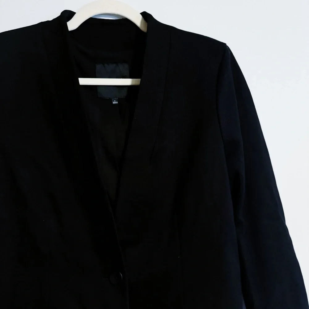Madewell - Black Collarless Blazer